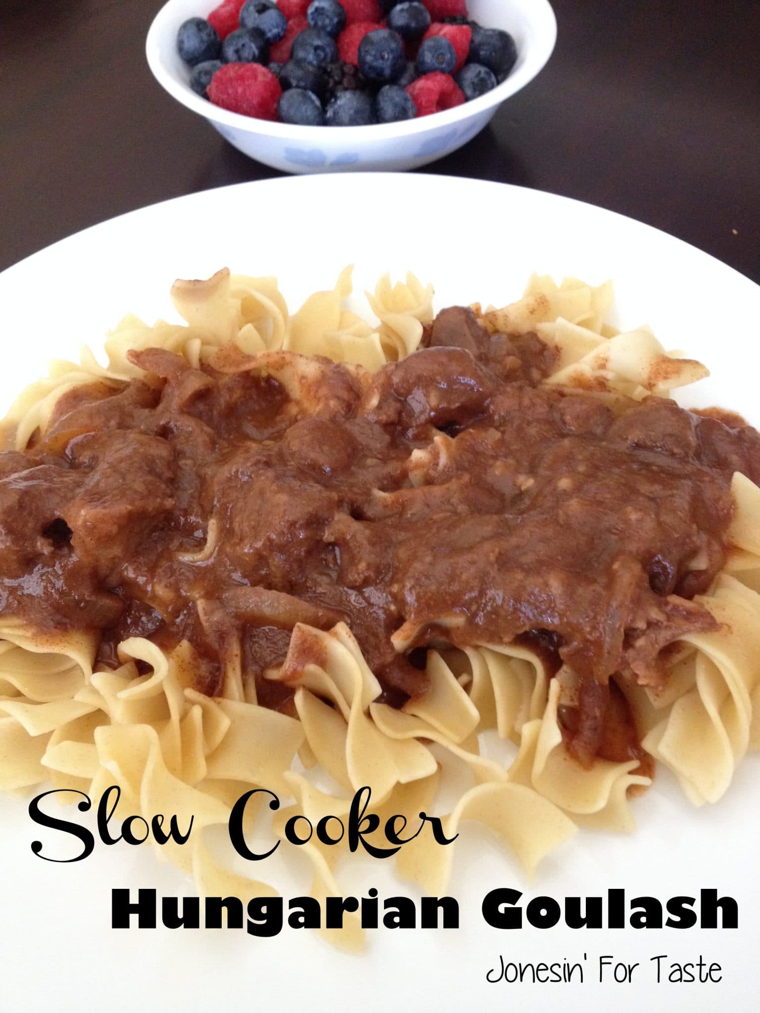 Slow Cooker Hungarian Goulash